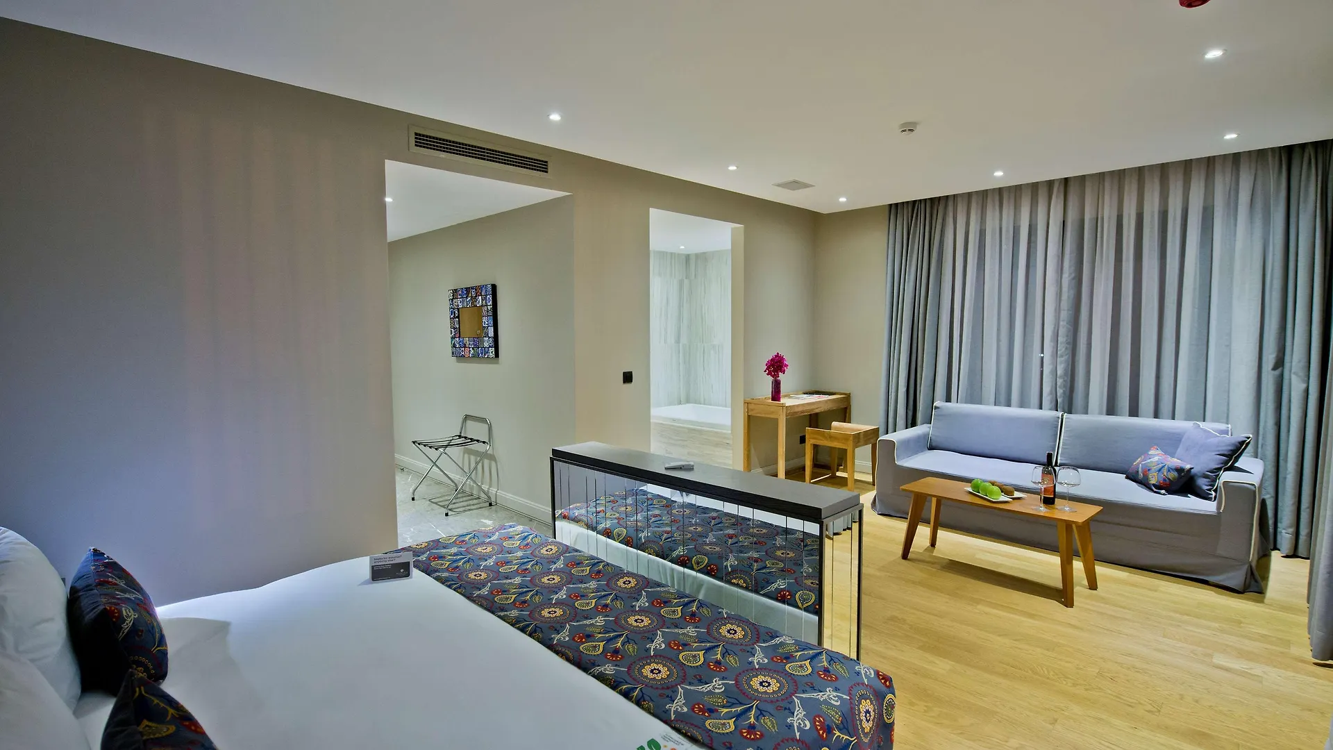 Ramada Resort By Wyndham Bodrum Bitez 5*,