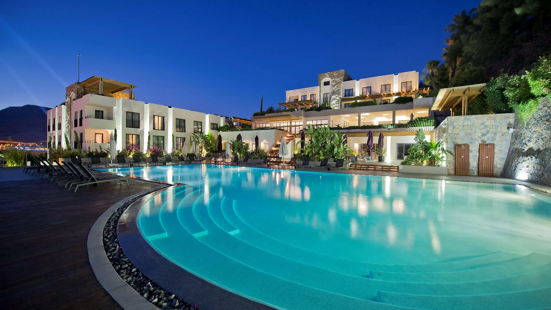 Ramada Resort By Wyndham Bodrum Bitez