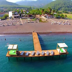 2* Resort Hotel Ekincik
