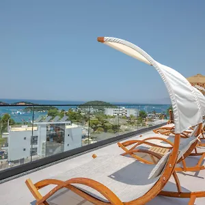 Sole Mare Ksamil